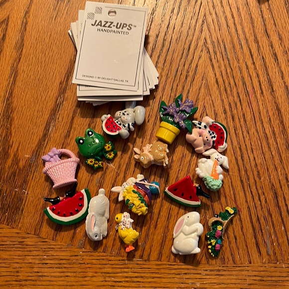 Jazz ups hand painted pins - Picture 1 of 5